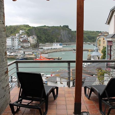 Apartamentos Turisticos Vistademar Luarca Eksteriør billede