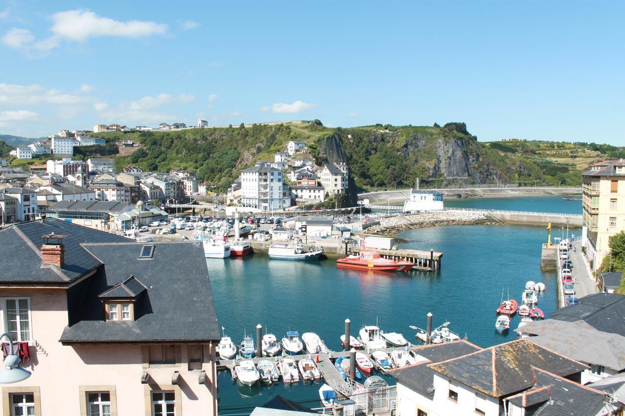 Apartamentos Turisticos Vistademar Luarca Eksteriør billede