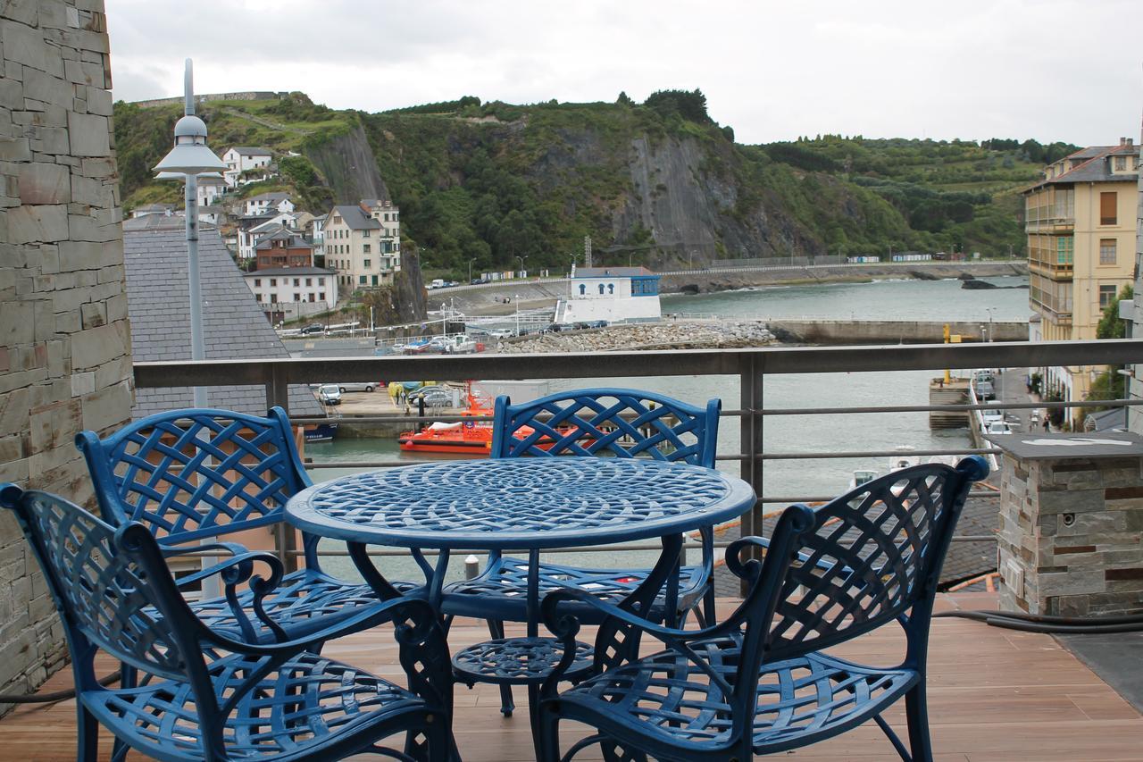 Apartamentos Turisticos Vistademar Luarca Eksteriør billede