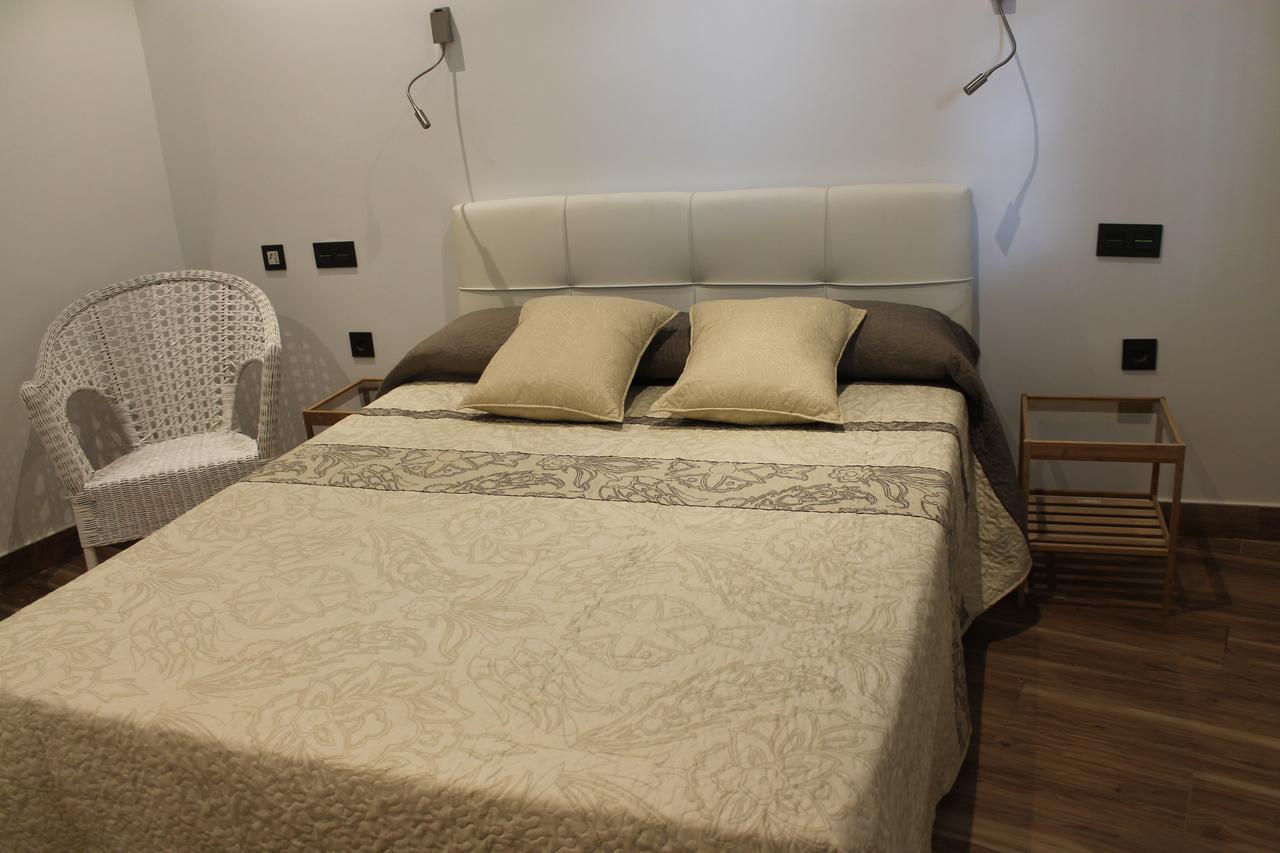 Apartamentos Turisticos Vistademar Luarca Eksteriør billede