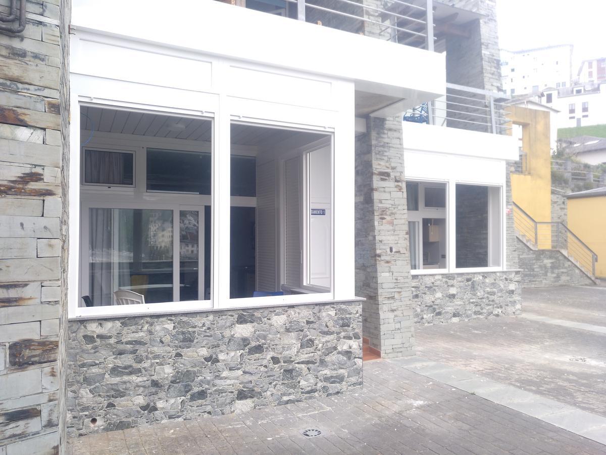 Apartamentos Turisticos Vistademar Luarca Eksteriør billede