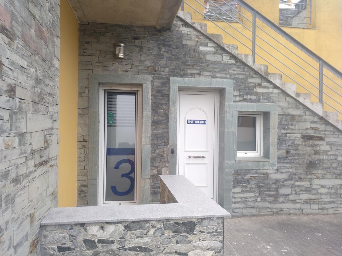 Apartamentos Turisticos Vistademar Luarca Eksteriør billede