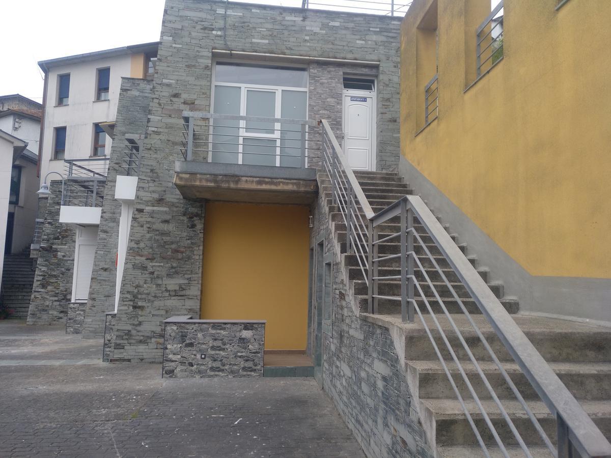 Apartamentos Turisticos Vistademar Luarca Eksteriør billede